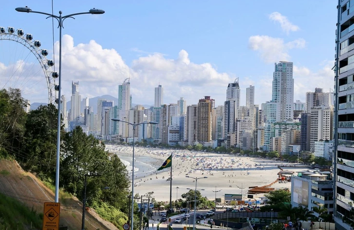 O 3º metro quadrado mais caro do país é de Balneário Camboriú